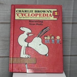 VTG 1980 Charlie Brown Cyclopedia Vol 1 Featuring Your Body Peanuts Snoopy Book